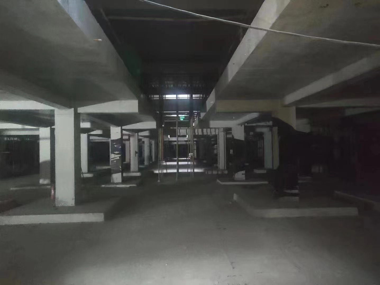 长宁山东又一个上海博普LOFT车库拔地而起